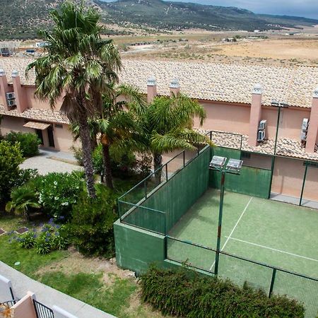 Akutuna - Casa Familiar Con Piscina , Garaje & Pista De Padel Zahara de los Atunes Buitenkant foto