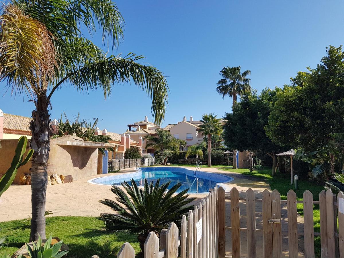 Akutuna - Casa Familiar Con Piscina , Garaje & Pista De Padel Zahara de los Atunes Buitenkant foto